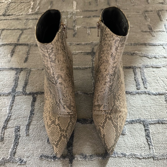Topshop MACI Snake Print Pointed Boots - Picture 2 of 5